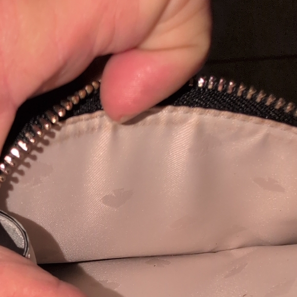 Kate Spade Black Leather Zip Card Holder - Picture 5 of 6